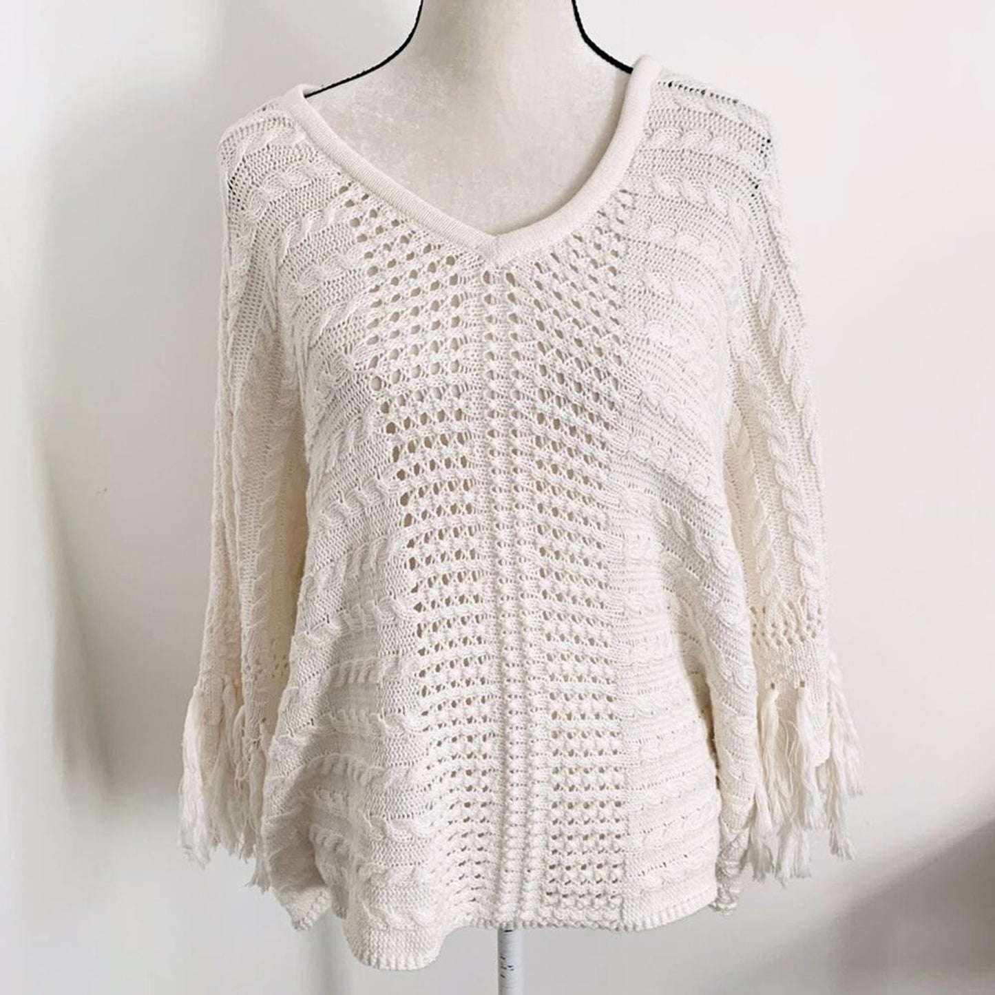 Cabi S #5803 Fiesta White Cream Fringed Oversized Poncho Sweater Cotton Blend