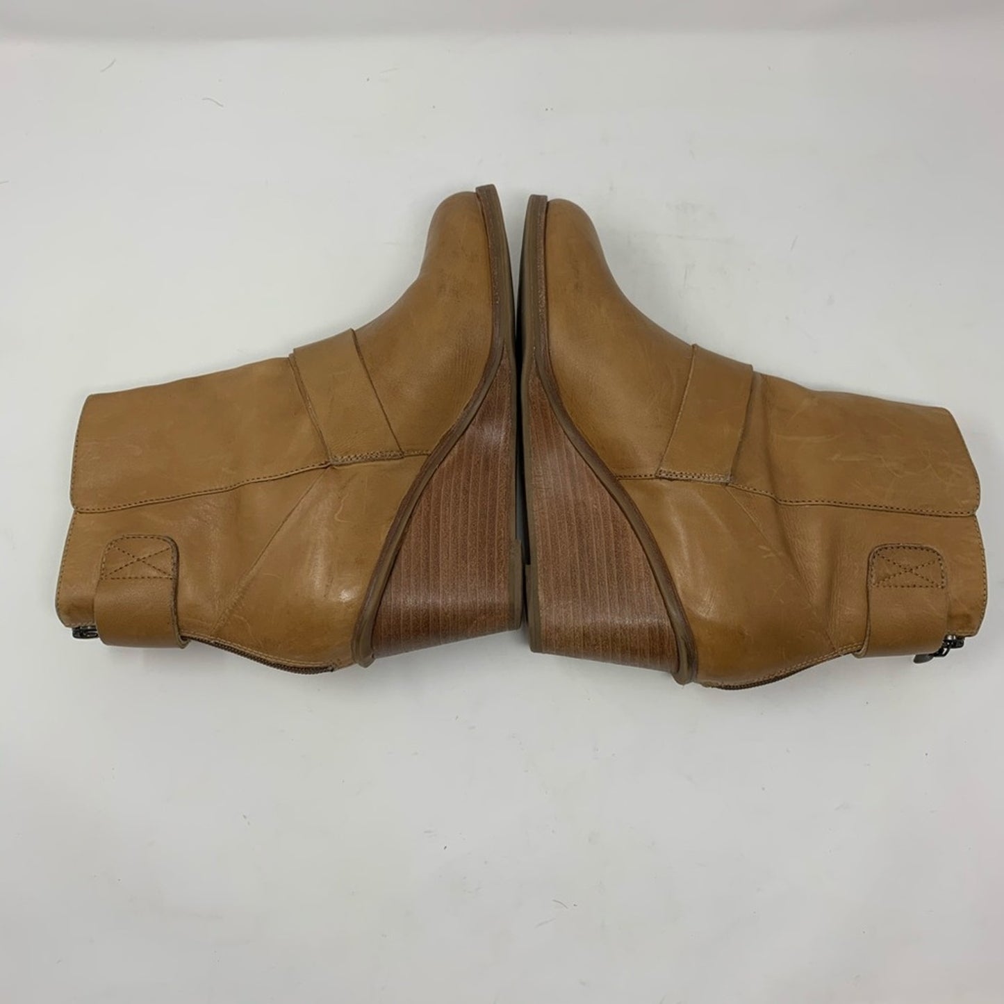 ARRICCI Tan Leather Wedge Heel Ankle Booties 7