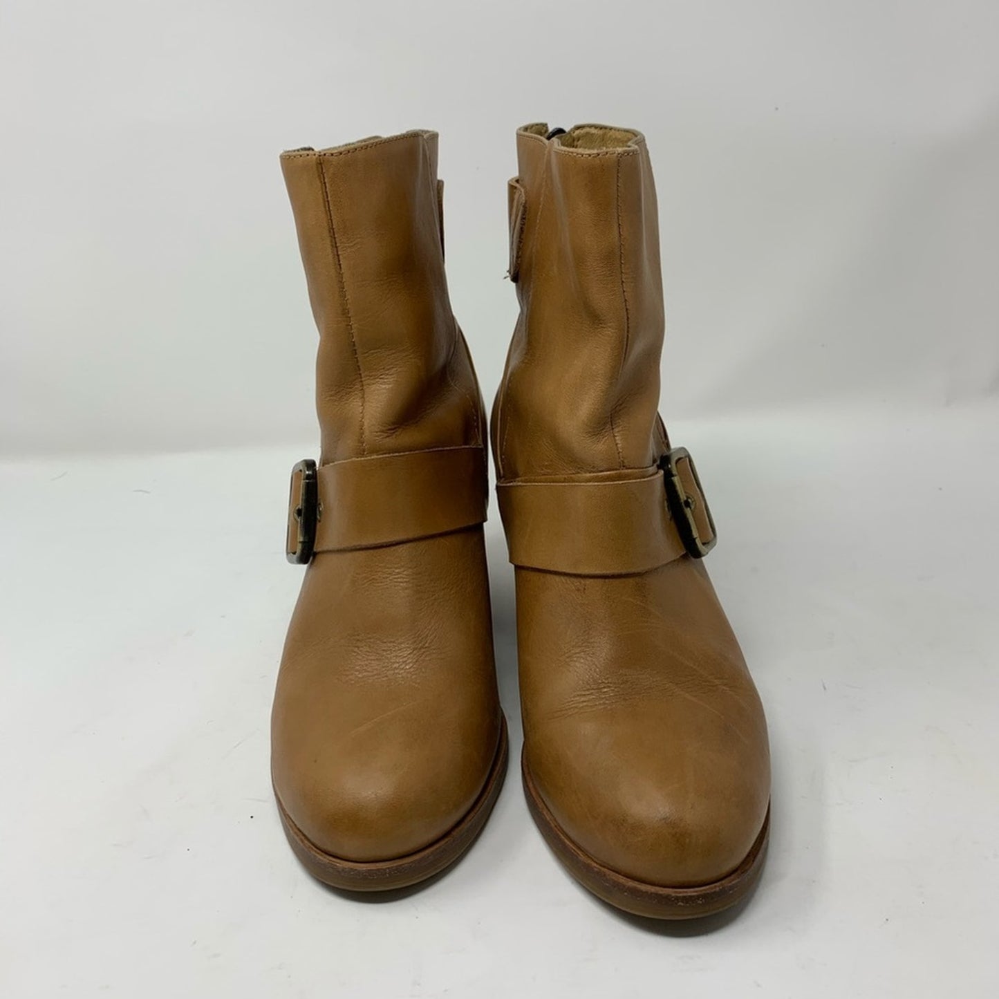 ARRICCI Tan Leather Wedge Heel Ankle Booties 7