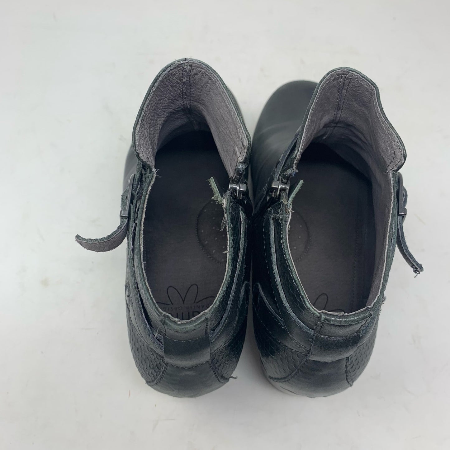 Sanita Dakota Size 39 Dark Pewter Charcoal Grey Leather Boots Ankle Booties Zip