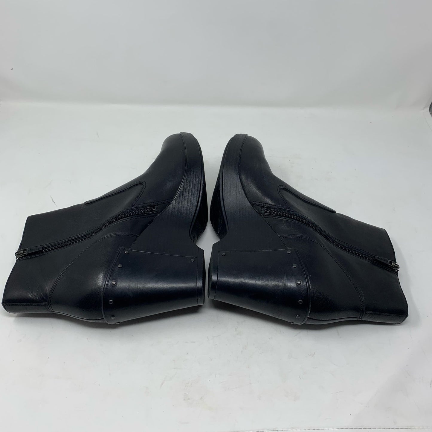 Dansko Faith Black Leather Wedge Bootie Ankle Boot Side Zip Studded Size 41