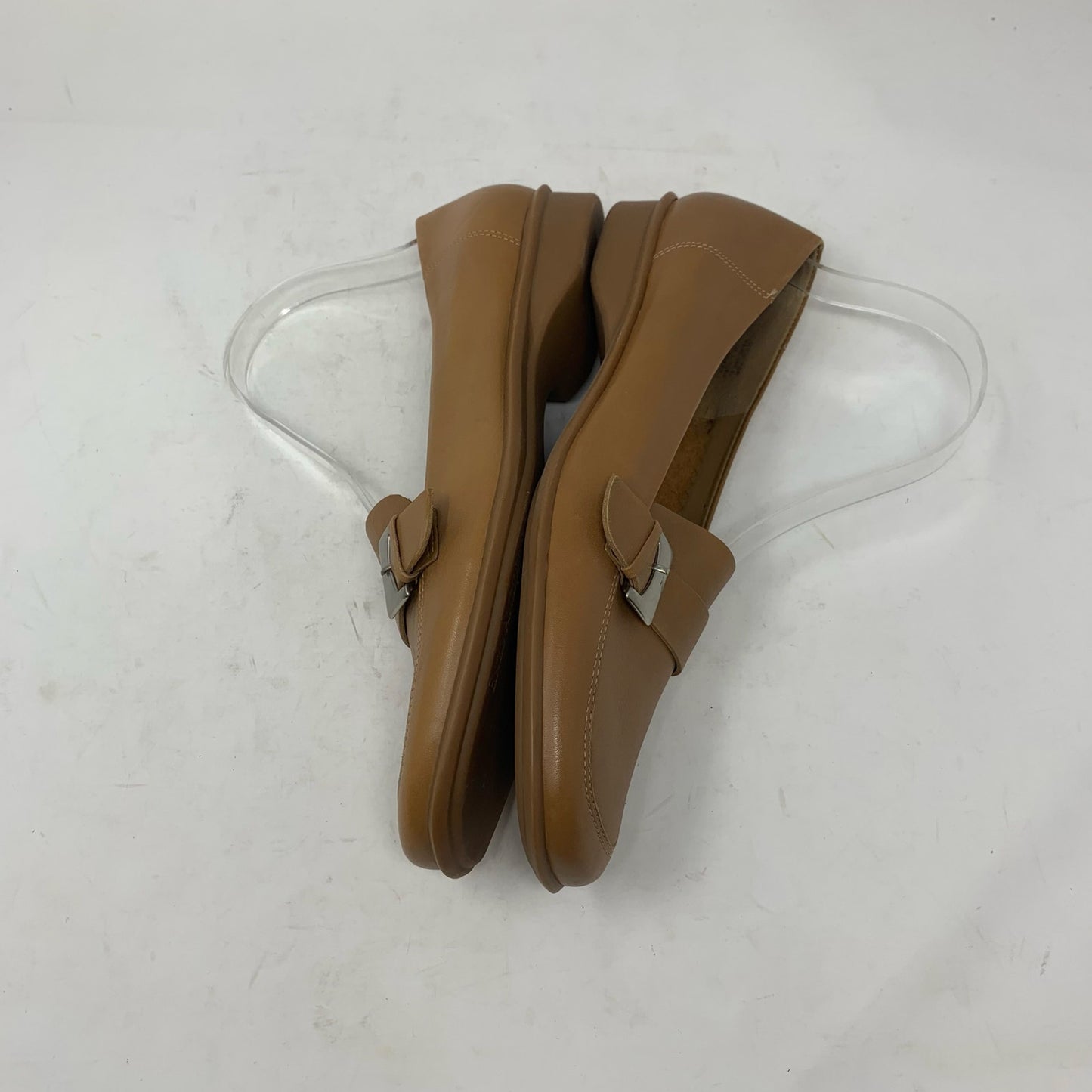 Enzo Angiolini Valery Tan Leather Loafers Classic Square Toe Flat Size 8.5