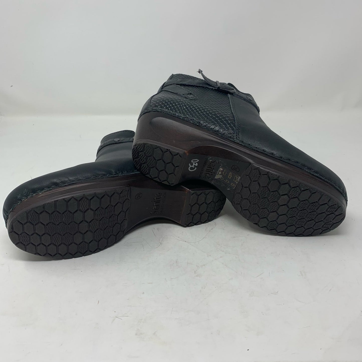 Sanita Dakota Size 39 Dark Pewter Charcoal Grey Leather Boots Ankle Booties Zip