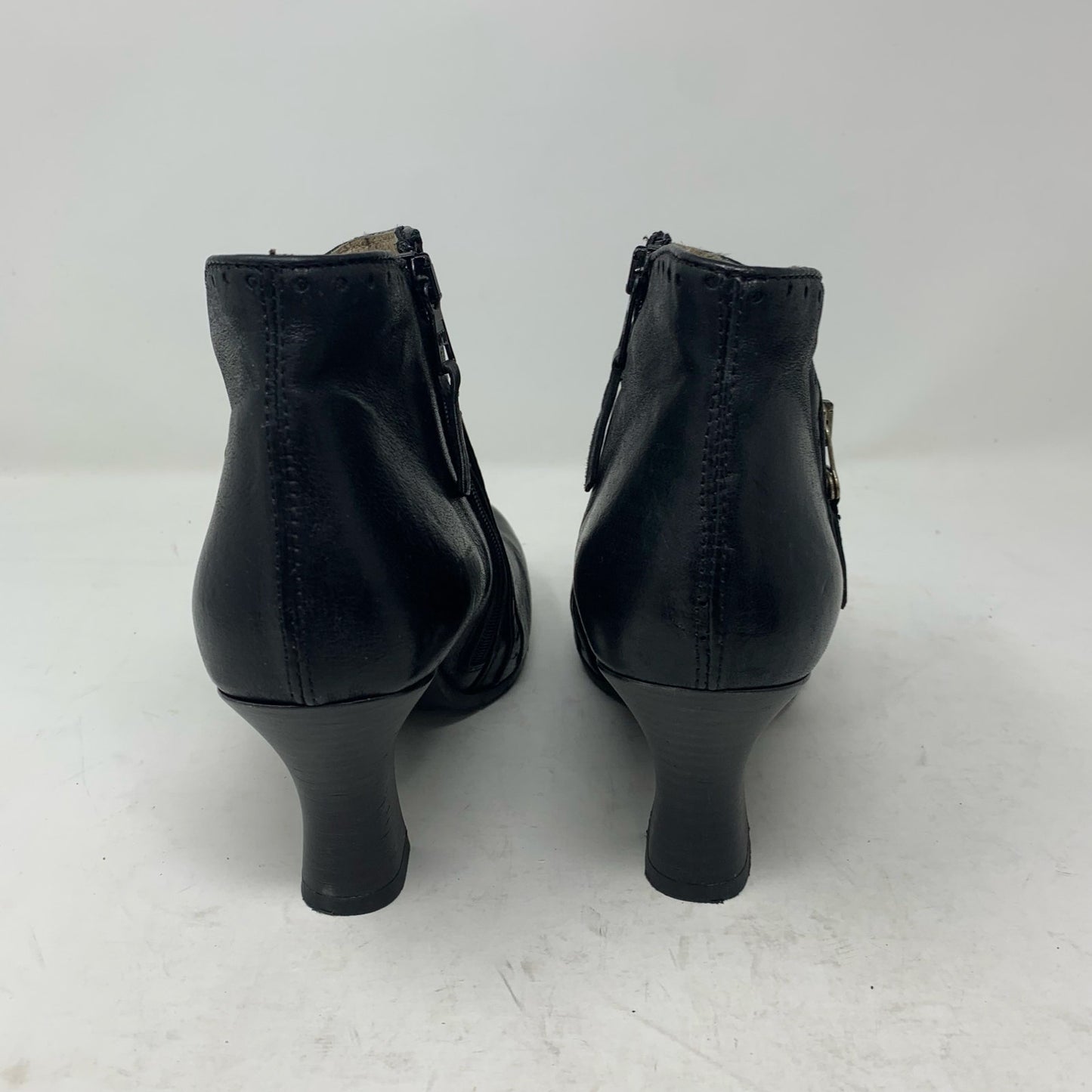 Miz Mooz 8.5 Black Leather Whimsigoth Steampunk Dark Academia Ankle Boot Bootie