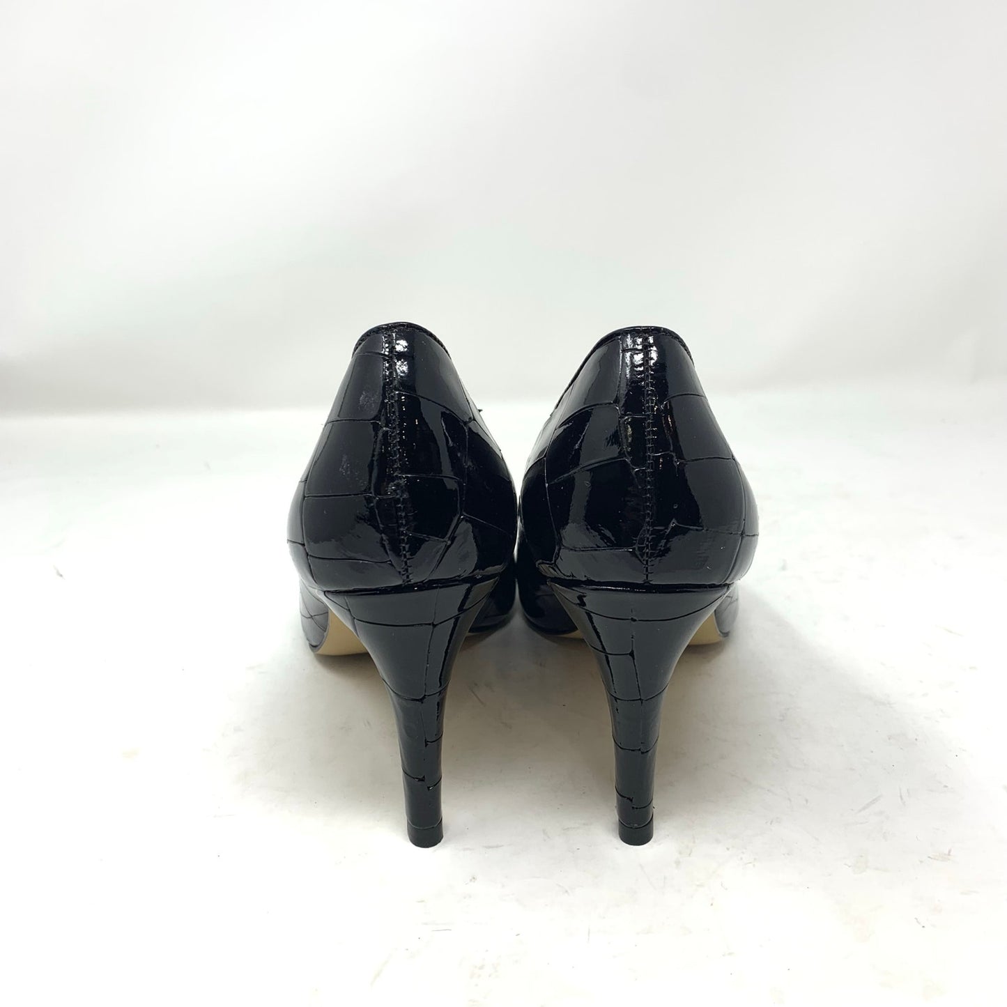 Talbots Women’s Black Leather Croc Embossed Round Toe Pumps Size 8 Classic Heels