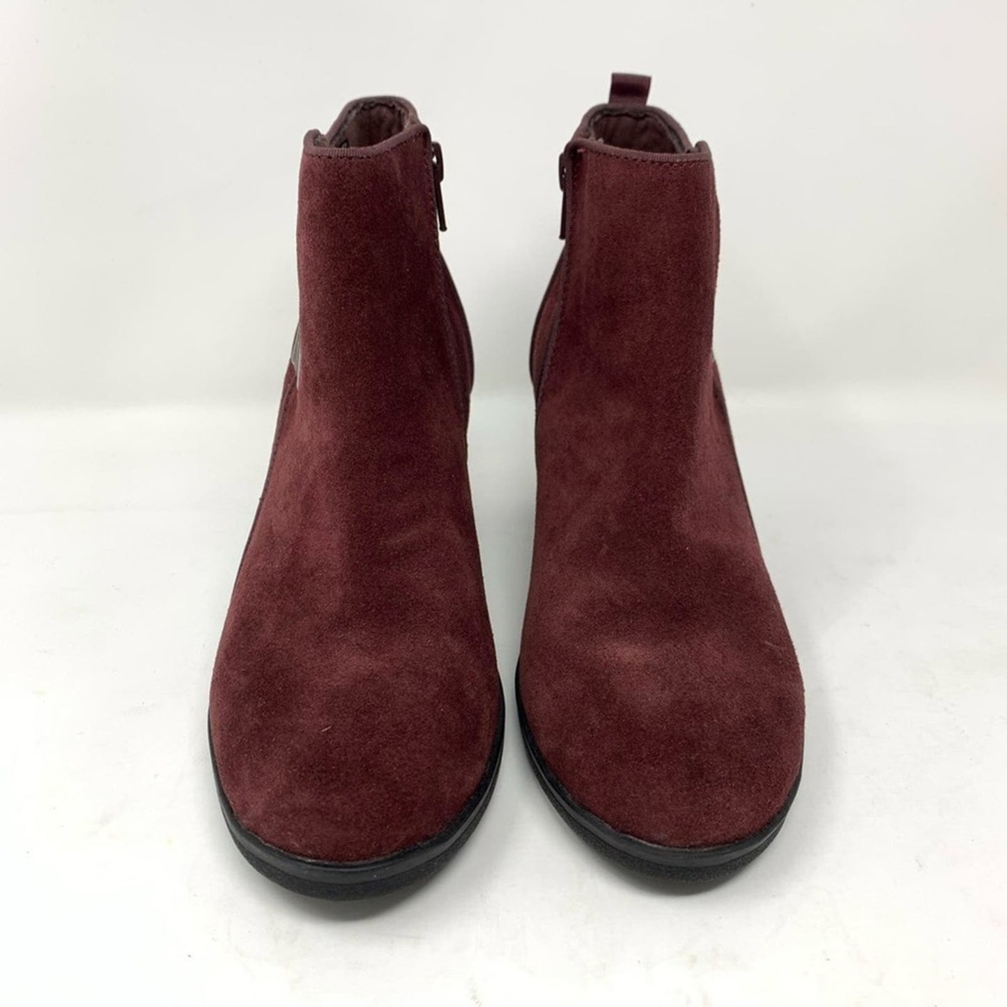 Clarks Meera Yew Burgundy Suede Leather Zip Boots Size 8 Buckle Detail