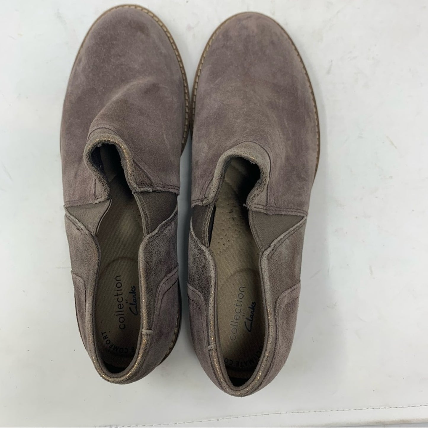 Clarks Collection Camzin Mix Dark Taupe Suede Metallic Trim Ankle Boot Size 9.5