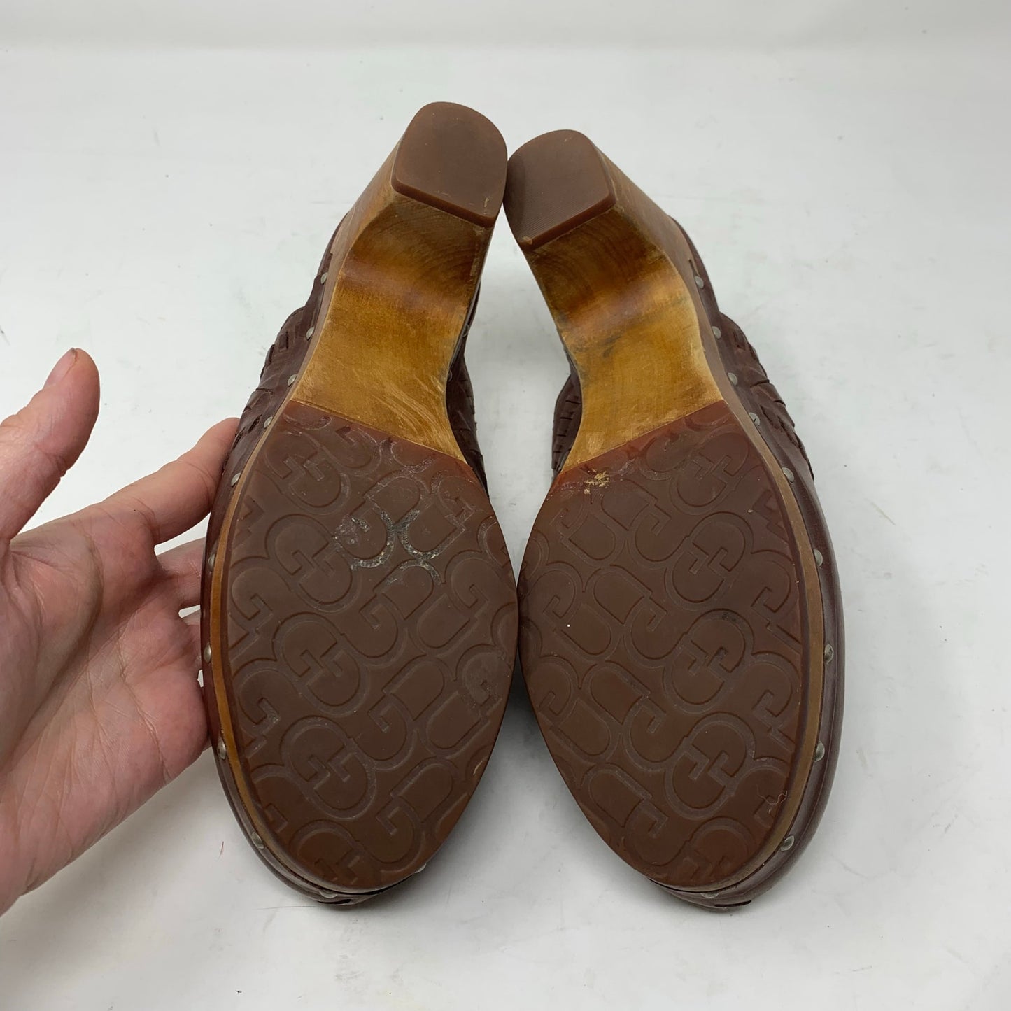 UGG Australia Vivica Brown Leather Clogs Mules Chunky Wood Sole Woven Size 8