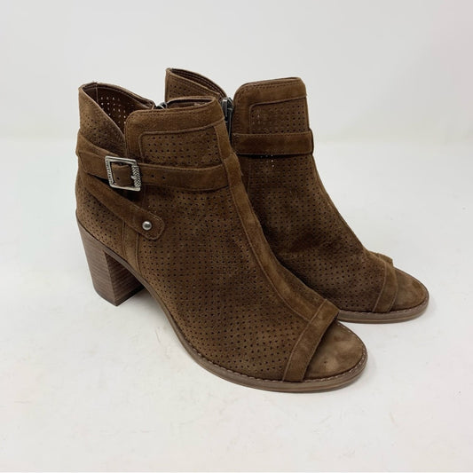 Vince Camuto Temira Ankle Boots Block Heel Peep Toe Brown Suede Leather Size 7