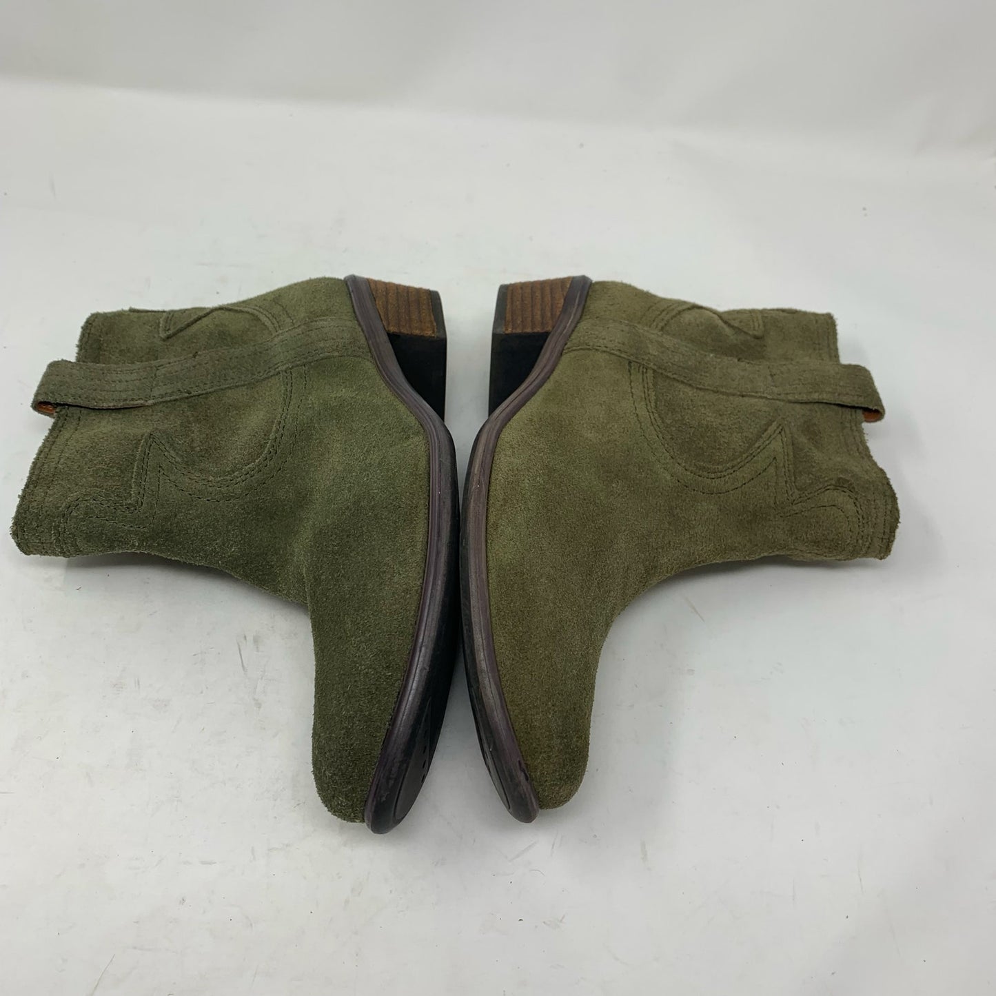 Lucky Brand Terra Green Suede Leather Ankle Boot Bootie Size 7 37
