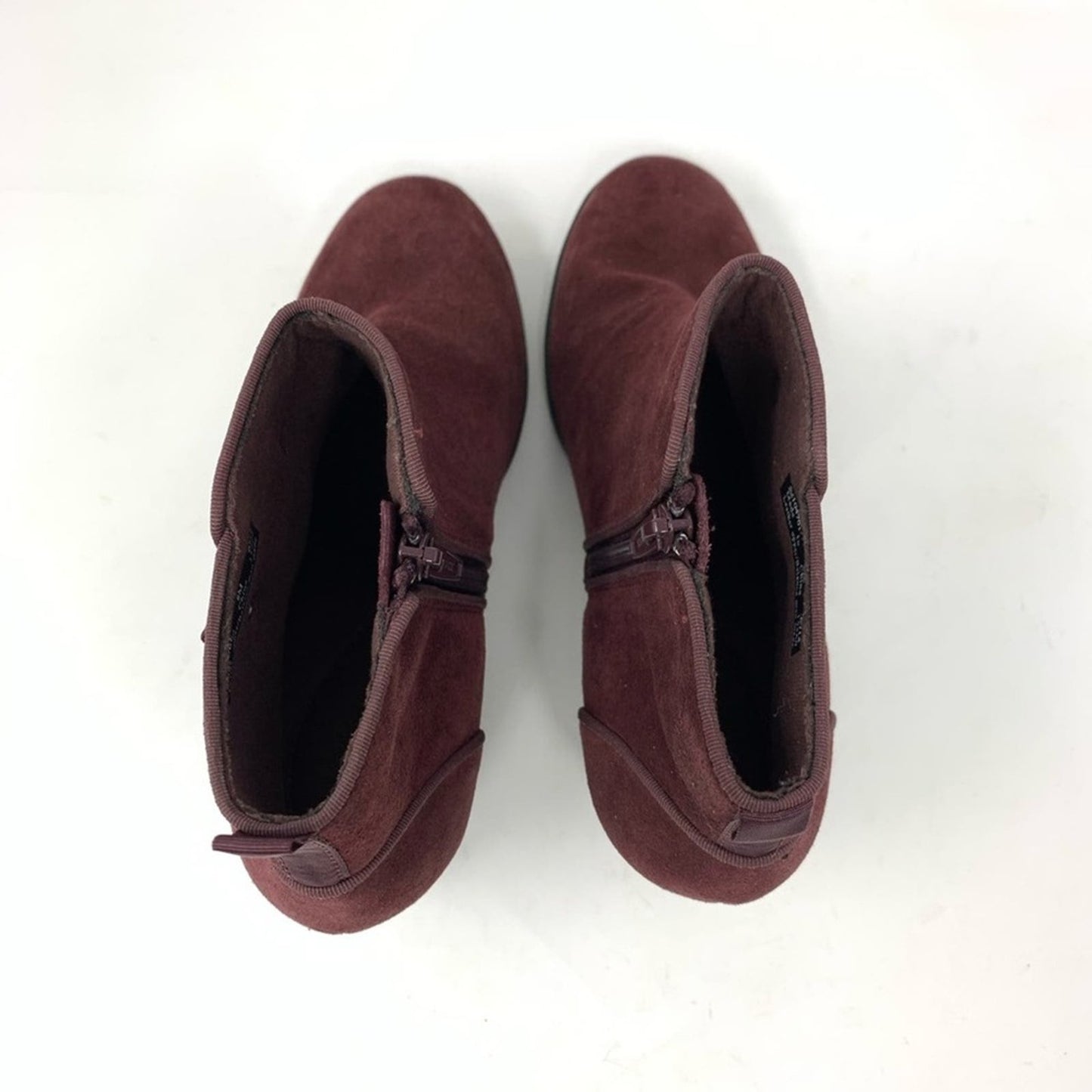 Clarks Meera Yew Burgundy Suede Leather Zip Boots Size 8 Buckle Detail
