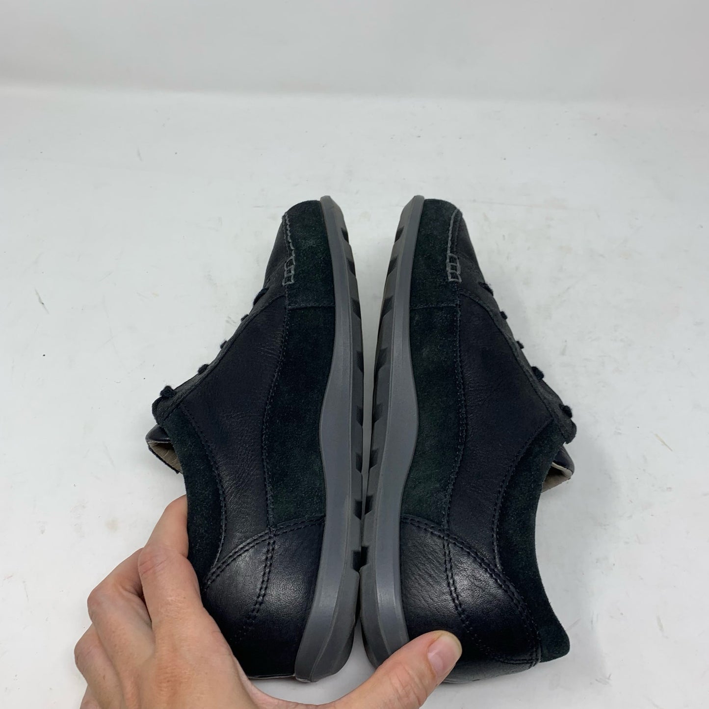 Ecco Cayla Black Suede Nubuck Leather Lace Up Causal Walking Comfort Shoe EU 37