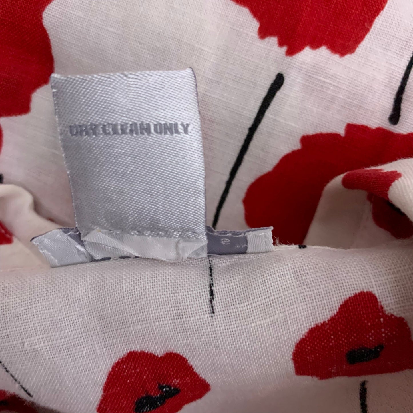 Tweeds Size S 100% Linen Red Black White Poppy Print Sleeveless Button Up Blouse