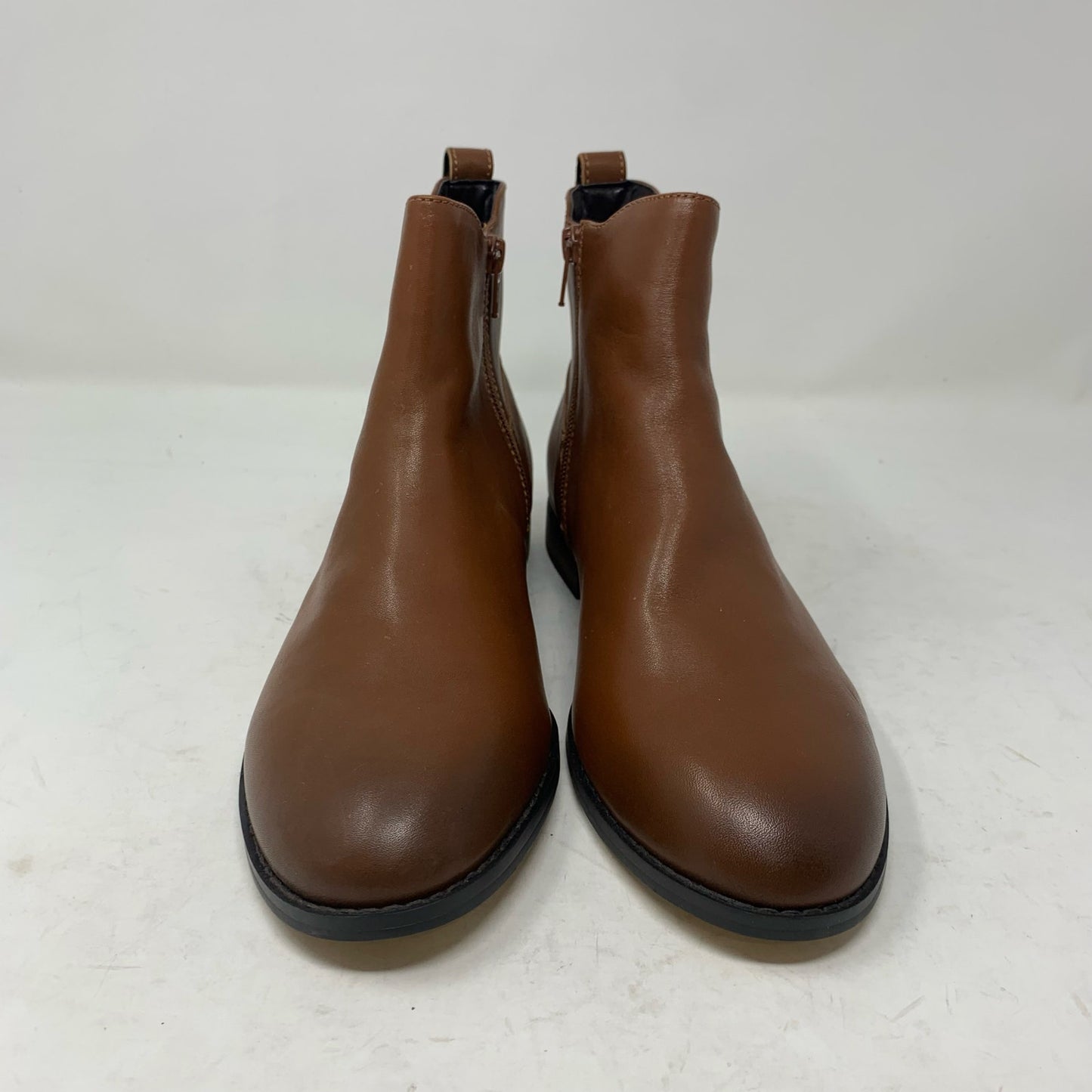 Lands End Womens Size 9 Brown Leather Classic Chelsea Boot Preppy