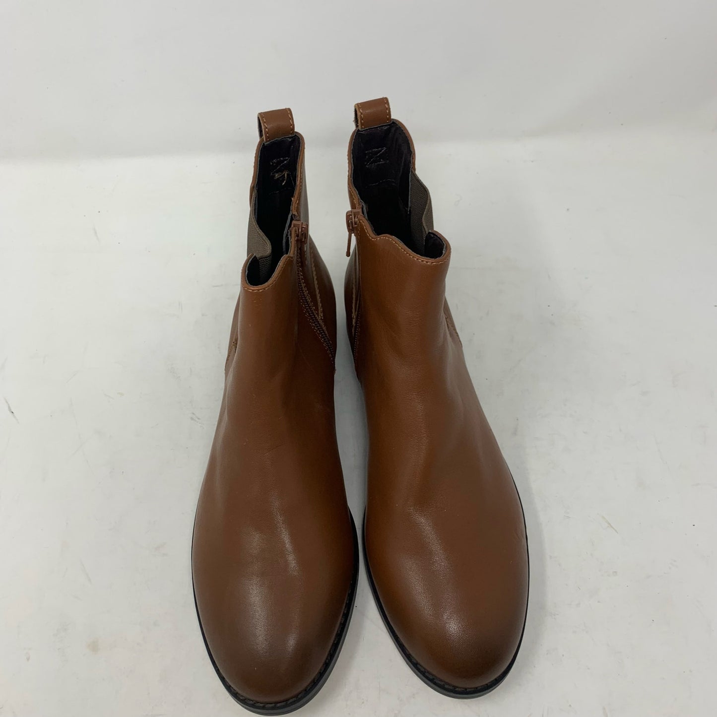 Lands End Womens Size 9 Brown Leather Classic Chelsea Boot Preppy
