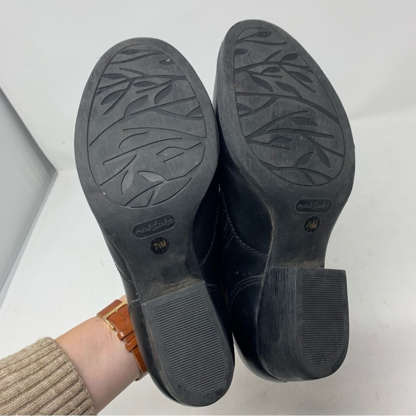 Nurture Shey Black Leather Western Ankle Boot Bootie Size 7.5 Elastic Gore