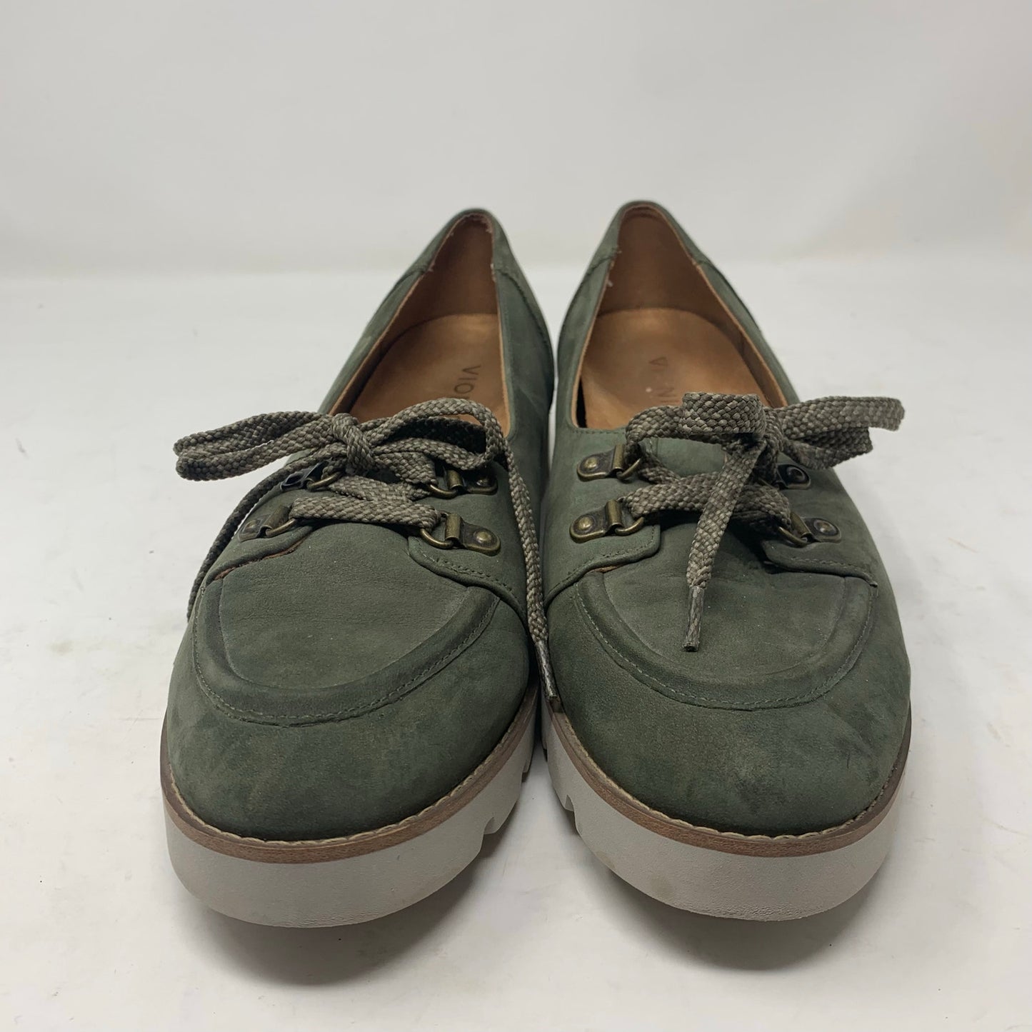 Vionic Teagan Olive Green Suede Loafer Chunky Lug Sole Shoes Oxford Size 9.5