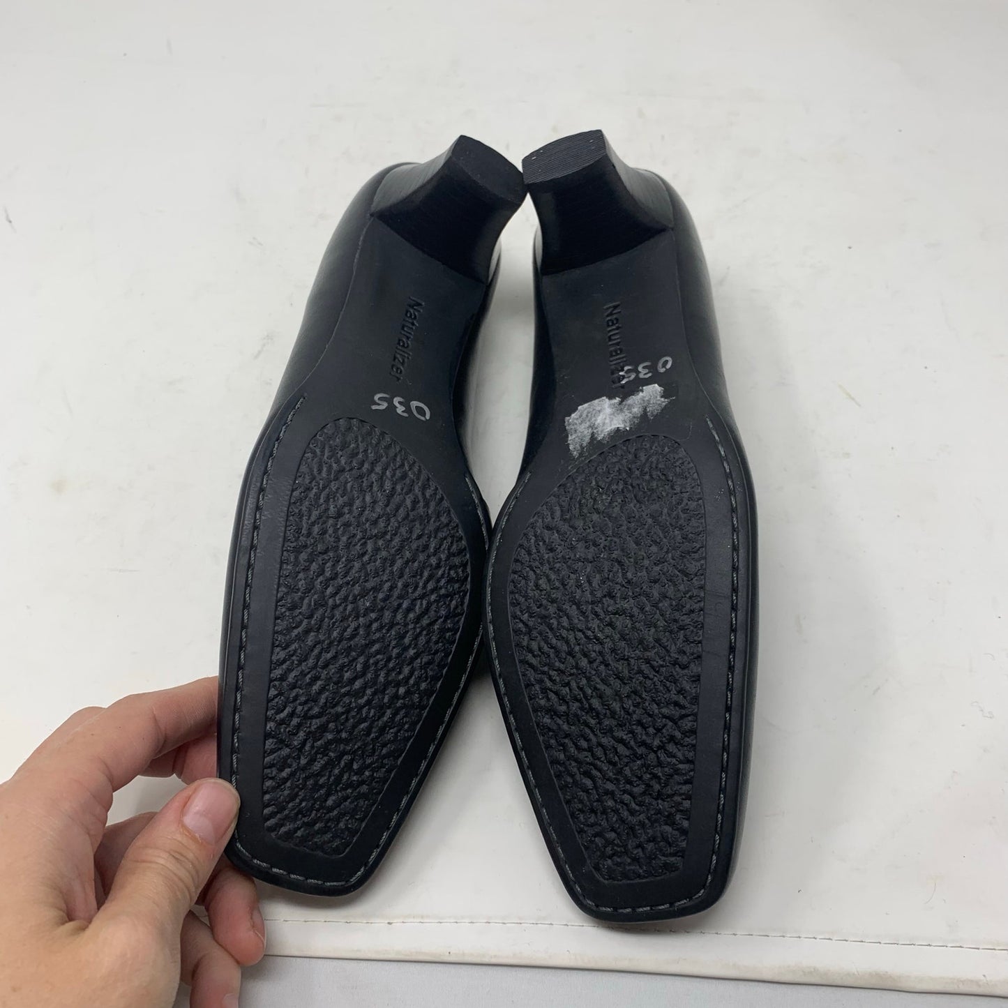 Naturalizer Black Leather Kitten Heel Pump Loafer Square Toe Y2K Size 8 Classic